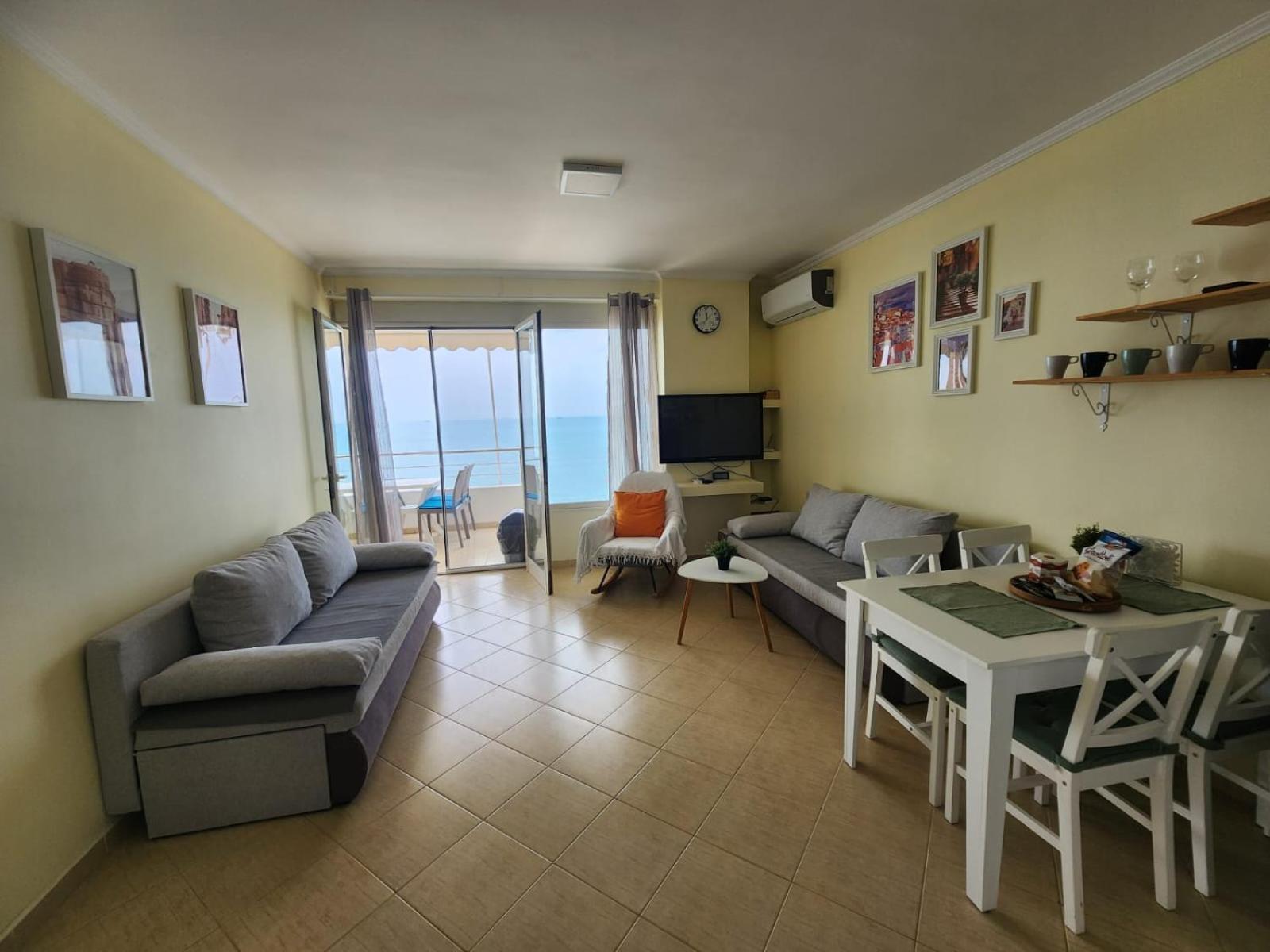 Matin Apartment Sea View Durrës Exteriör bild